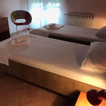 Guest House Ivo Stobreč المظهر الخارجي الصورة