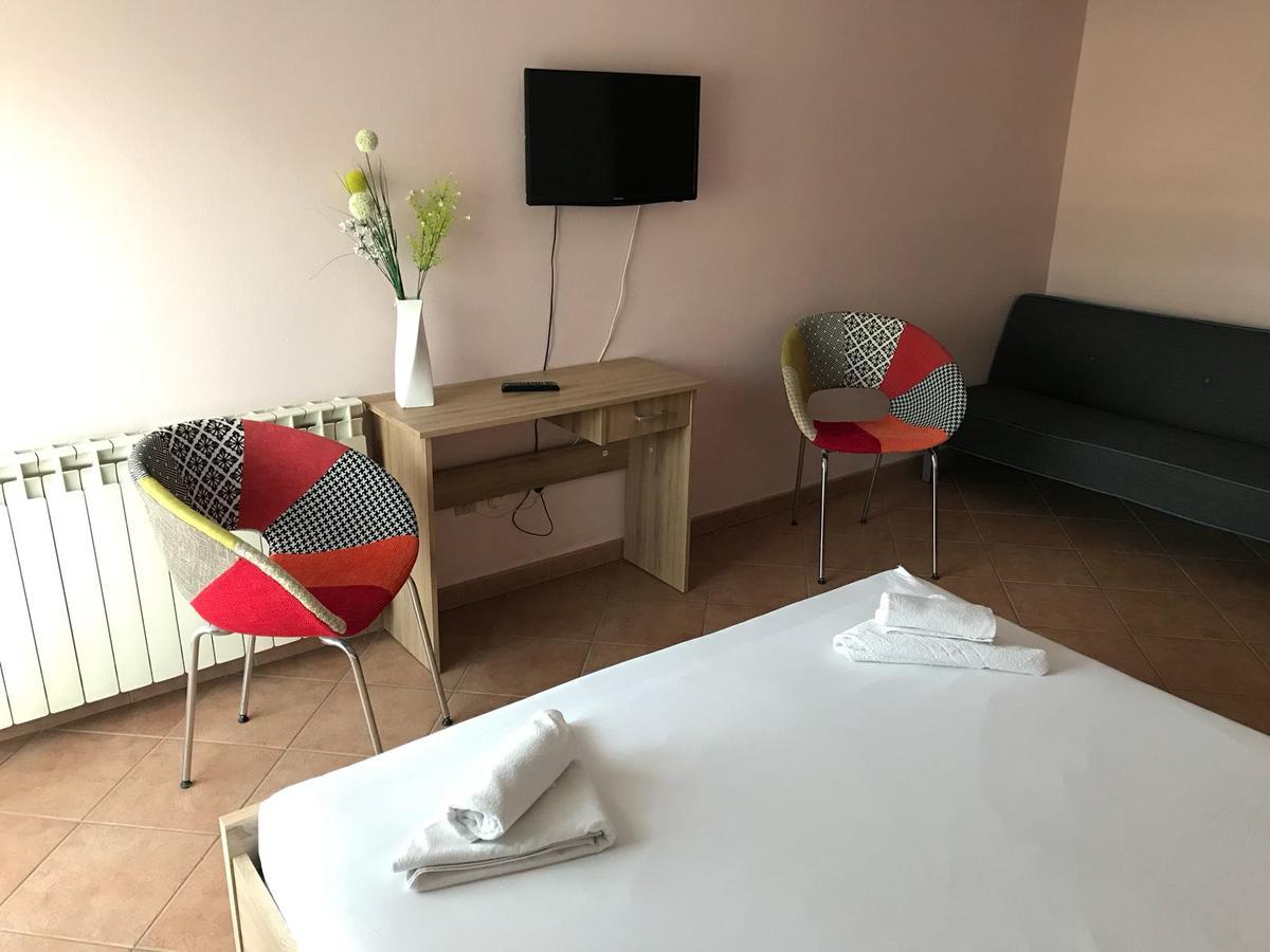 Guest House Ivo Stobreč المظهر الخارجي الصورة