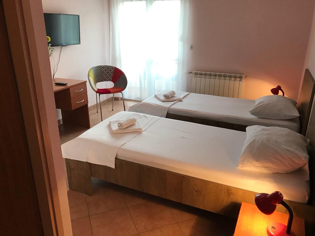Guest House Ivo Stobreč المظهر الخارجي الصورة